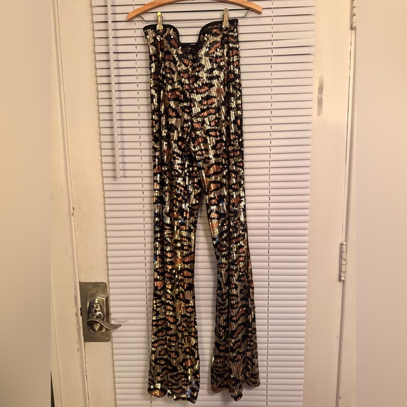 NWT Show Me Your MuMu Cheetah Flare Pants - Picture 5 of 5